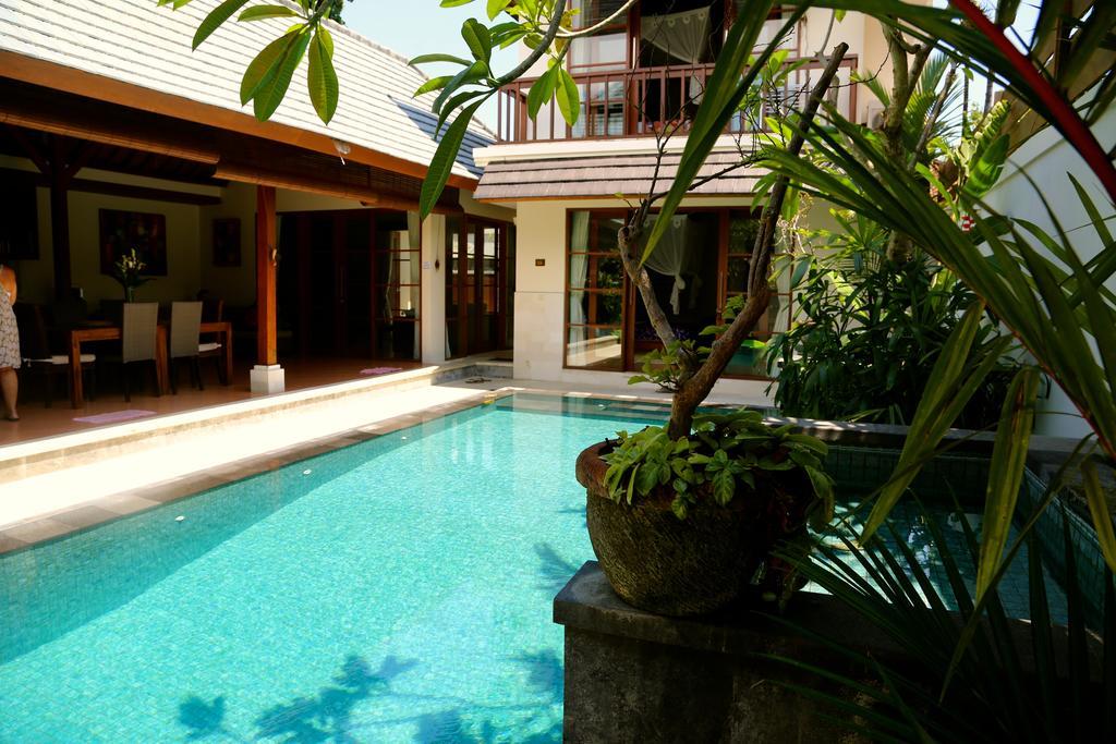 Villa Mudha 3 Sanur Pokoj fotografie